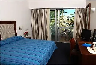 Lakitira Hotel